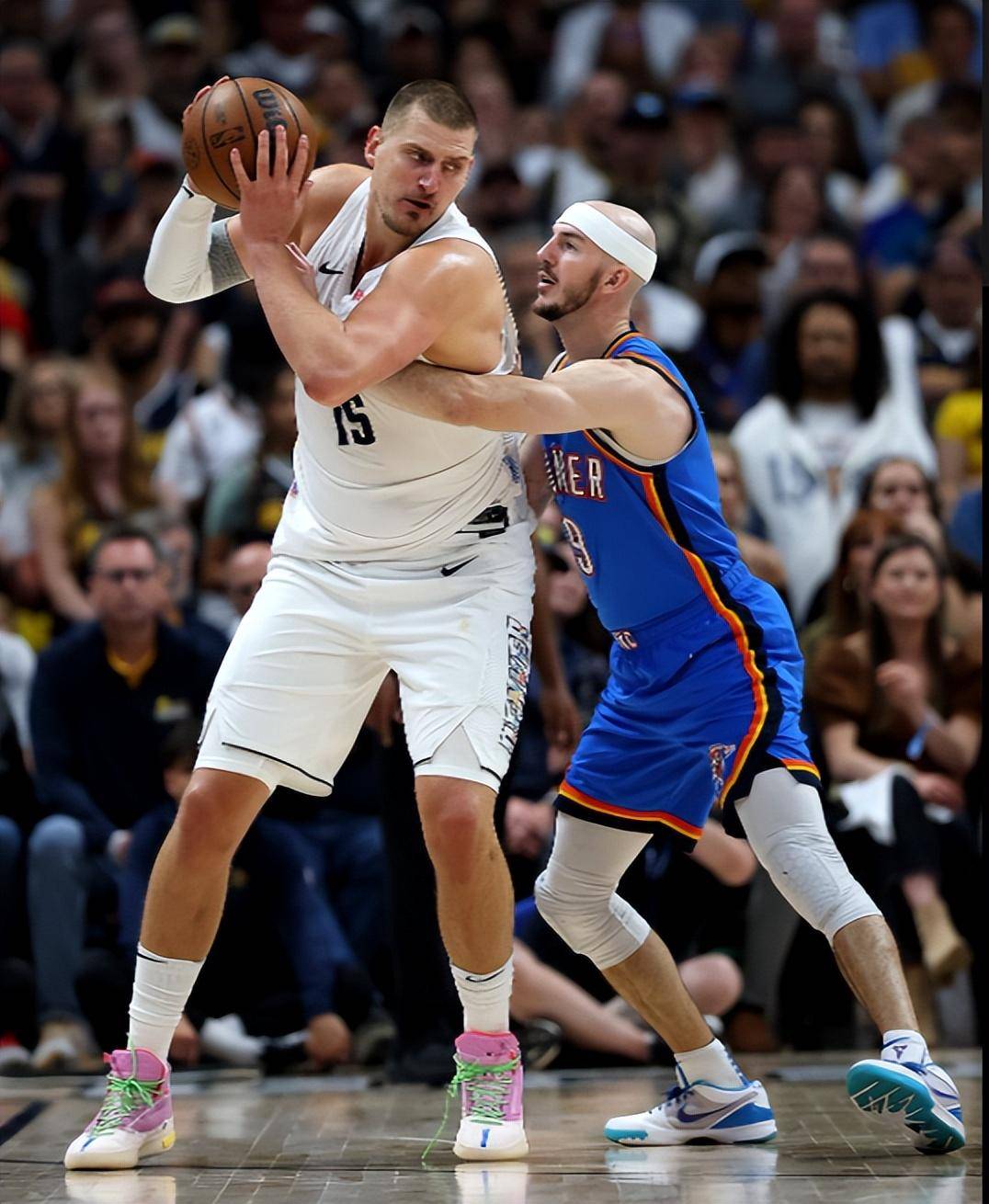 高曾保持在 高曾保持在